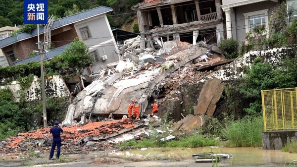 金斧子配资 广州白云发生山体滑坡致房屋垮塌多人被困，已救出7人